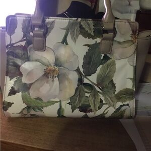 M11 Denver Hayes Spring Magnolia Handbag